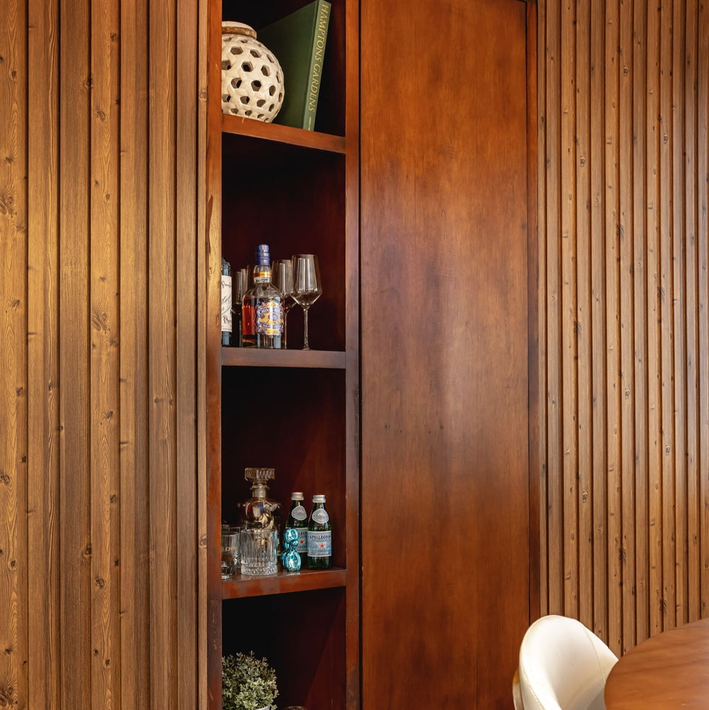 Flat Style Walnut Wood