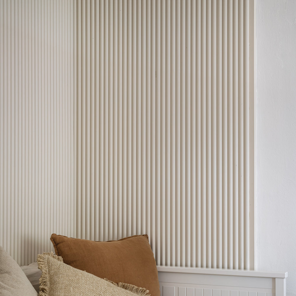 Curved Style Lined Grey